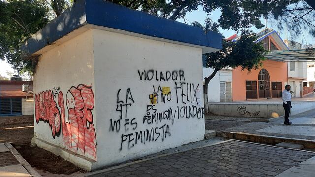 Pintas contra Salgado Macedonio