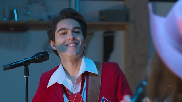 Sergio Mayer Mori en Rebelde de Netflix