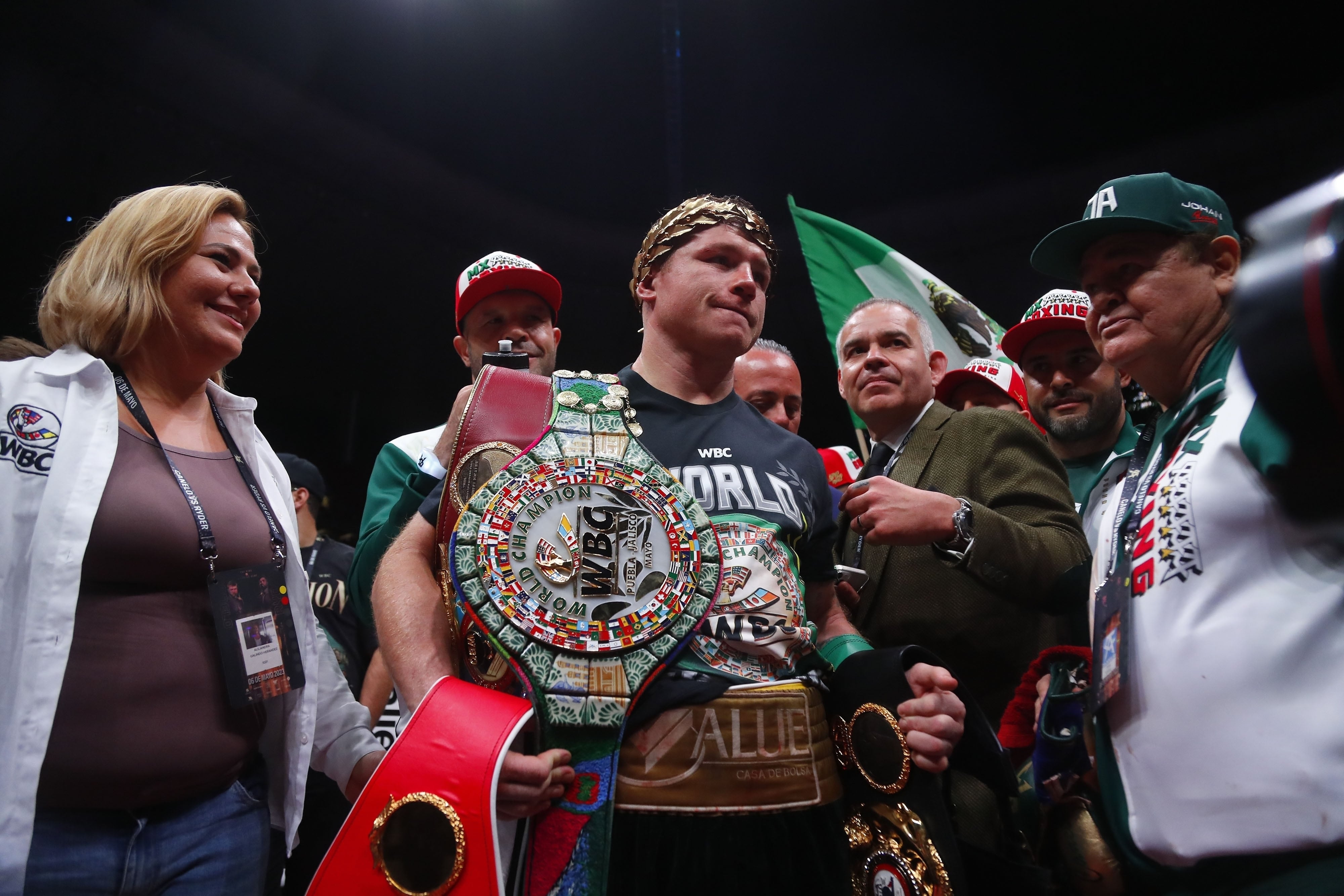 Canelo Álvarez.