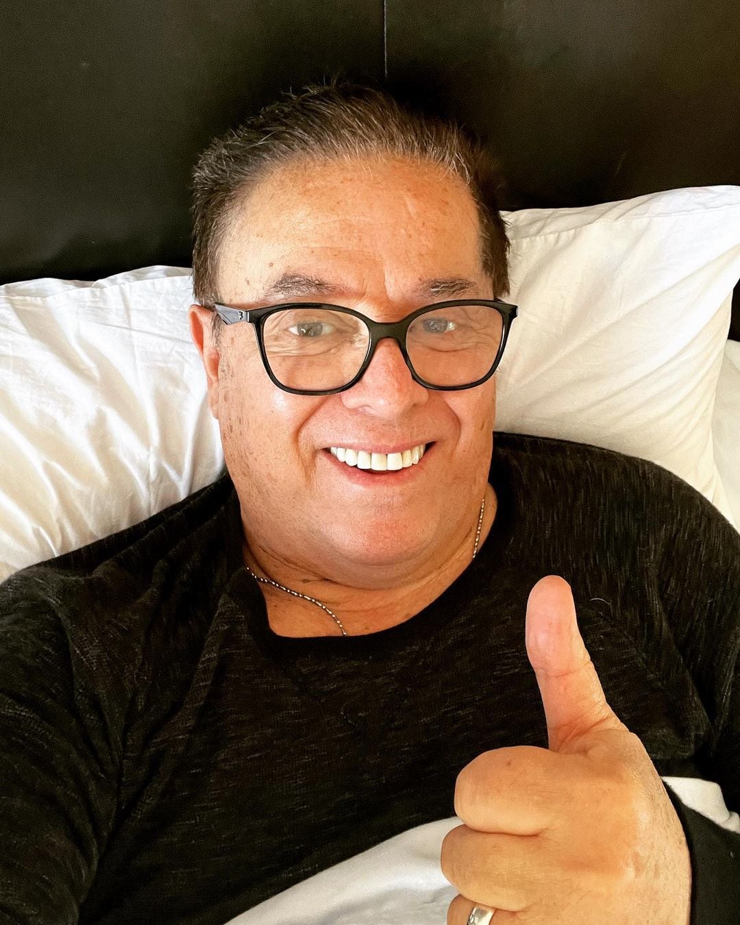 Mario Bezares