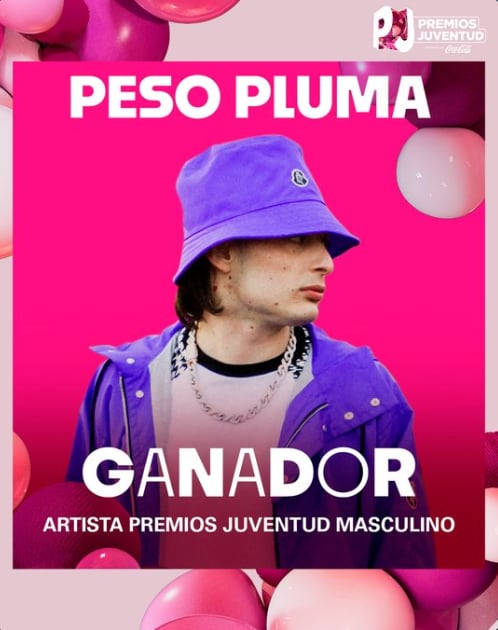 Peso Pluma gana en la categoría a Artista Premios Juventud Masculino