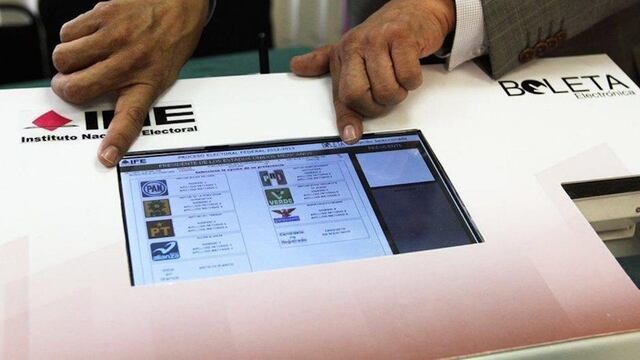 Urna electrónica del Instituto Nacional Electoral (INE).