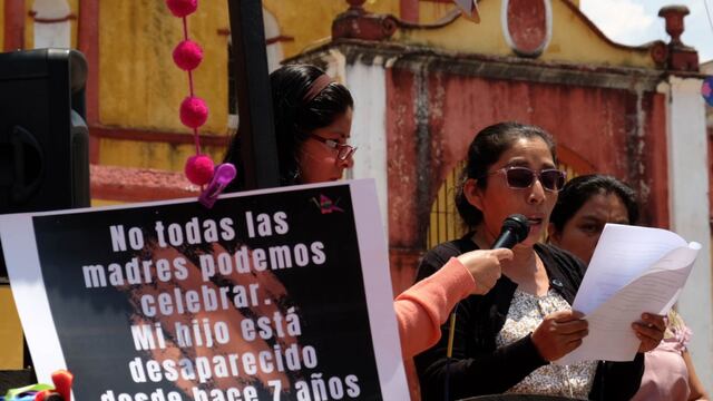 Marcha por el Día de las Madres en San Cristóbal de las Casas, Chiapas, el 10 de mayo