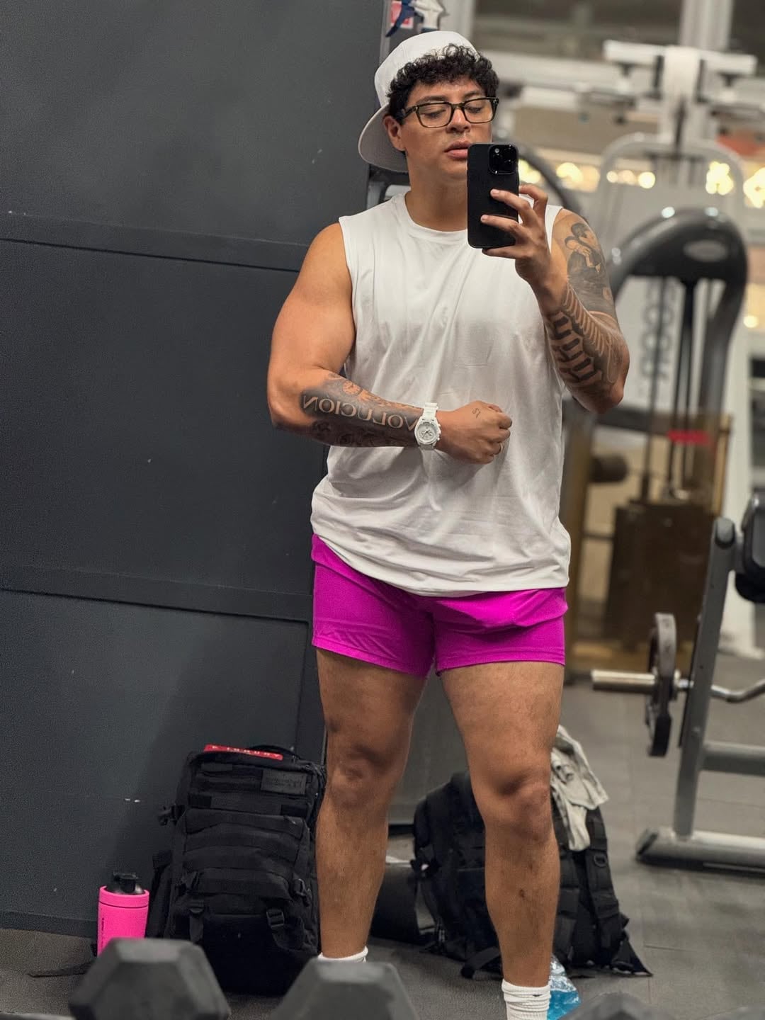 La foto de Eduin Caz en el gym.