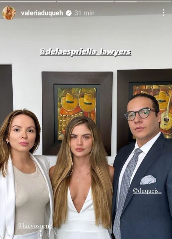 Valeria Duque y el equipo de abogados que van a proceder contra quien difundió el chisme