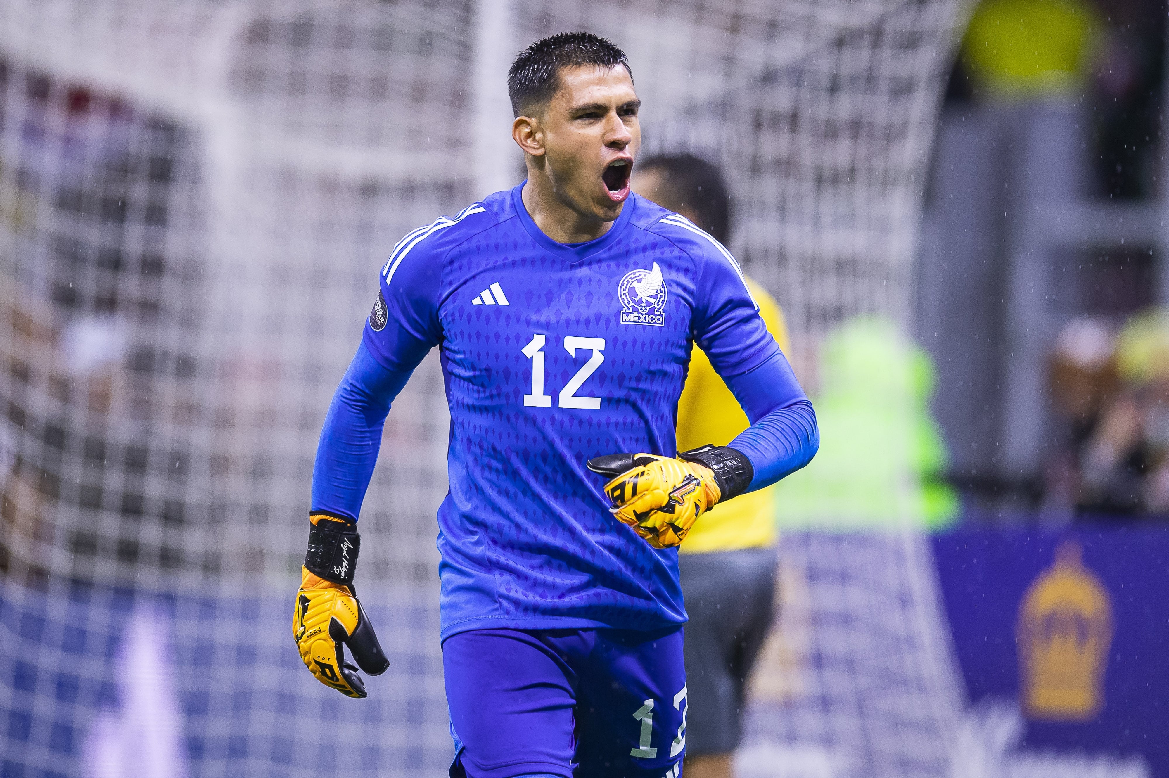 Luis Malagón con la Selección Mexicana