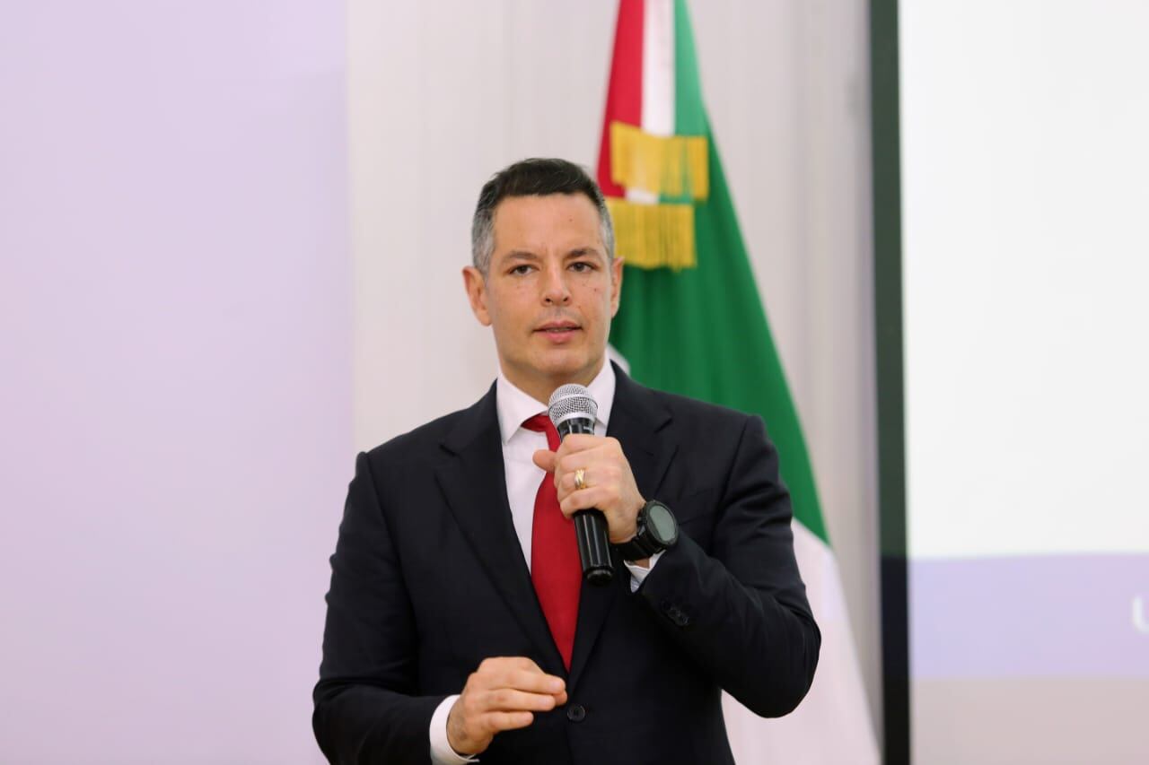 El gobernador Alejandro Murat presentó los logros económicos de Oaxaca ante Canaco CDMX