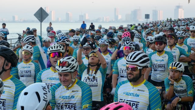 Mazatlán logra 76% de ocupación hotelera con eventos deportivos.