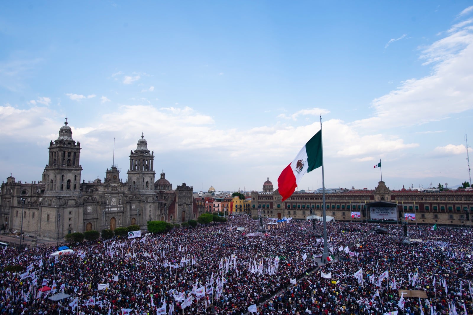 Mitin AMLO