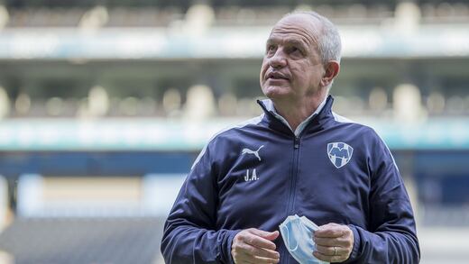 Liga MX: Javier Aguirre es separado de Rayados por acudir a fiesta