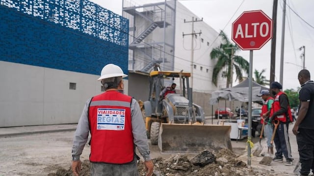 Monterrey rehabilita calle Villagrán para mejorar movilidad en Central de Autobuses.