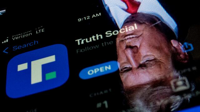 Donald Trump lanza 'Truth', su nueva red social
