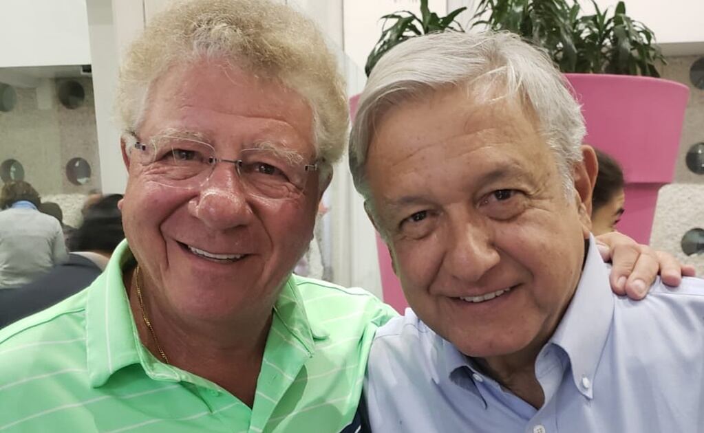 AMLO y Carlos Alazraki