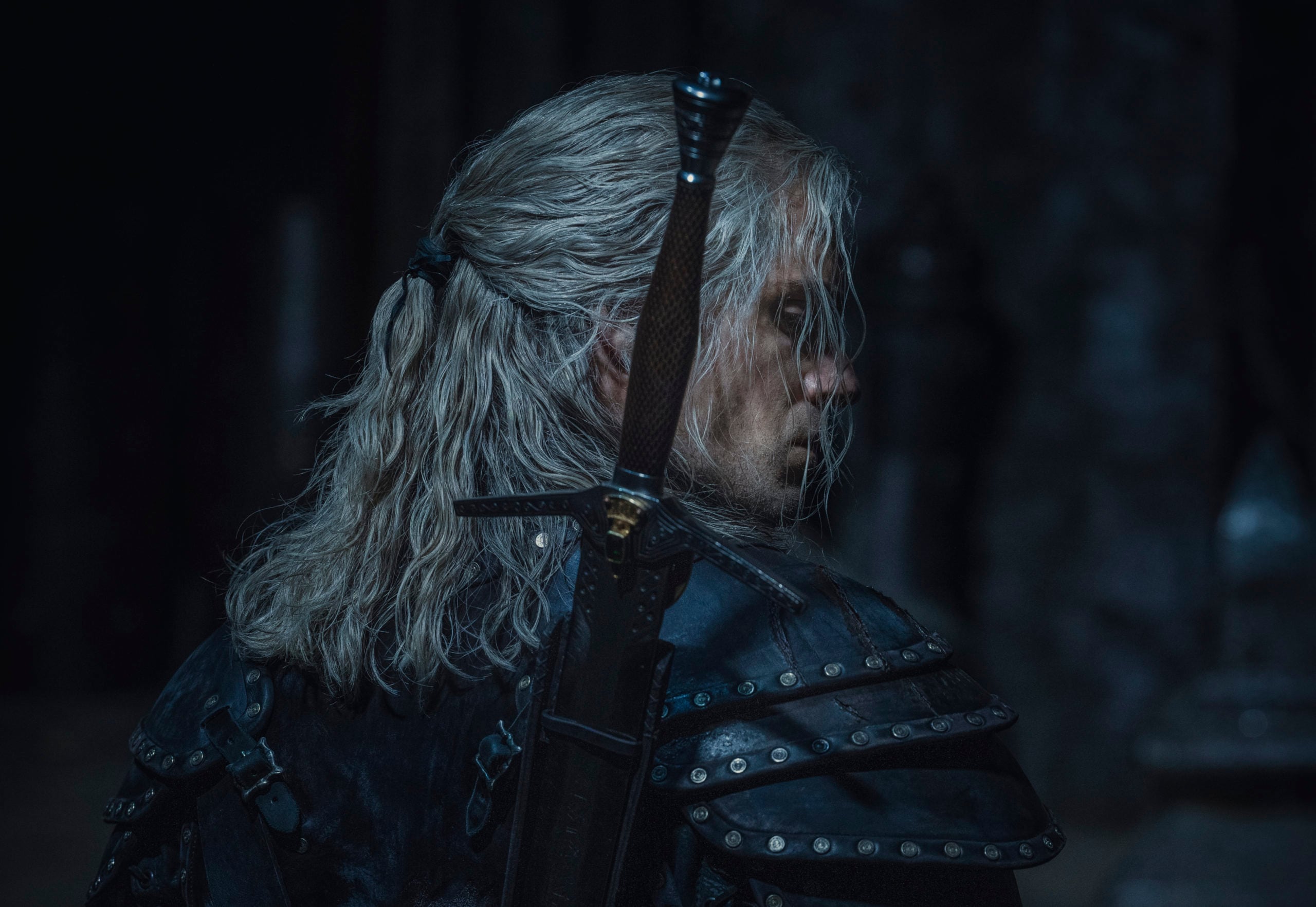 Henry Cavill como Geralt de Rivia en The Witcher