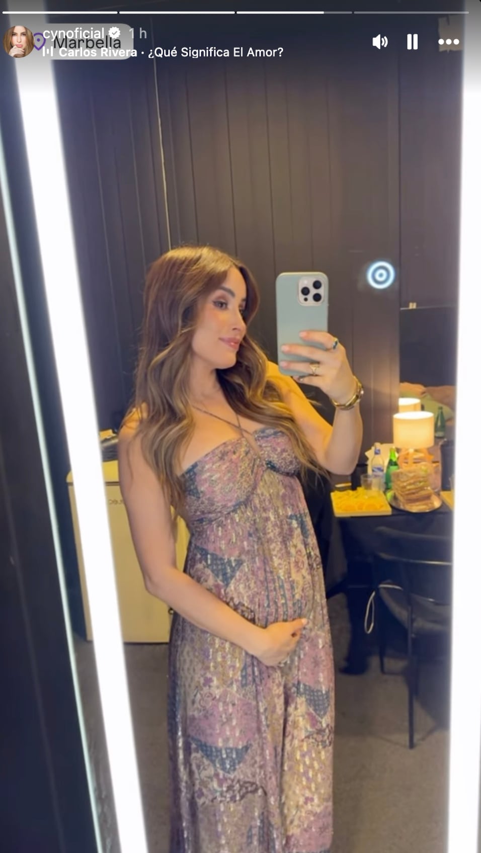 Cynthia Rodríguez muestra su embarazo tras anunciarlo