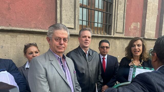 Arturo Castagné Couturier fue a Palacio Nacional para presentar pruebas contra Rocío Nahle