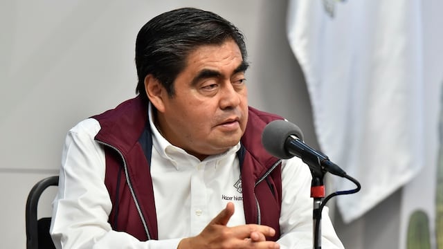 Miguel Barbosa Huerta. Entrega de despensas sin condicionamiento.