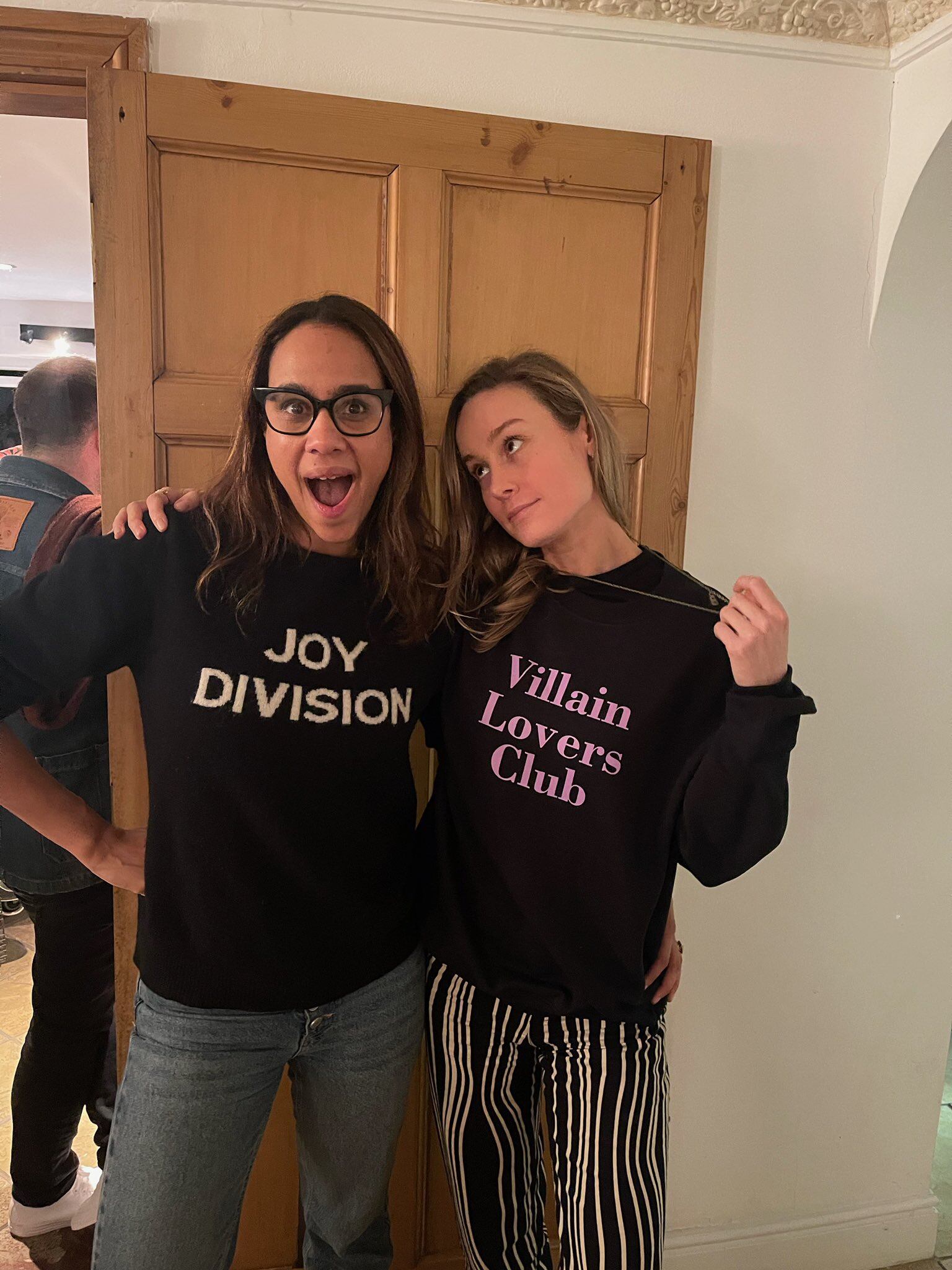 Zawe Ashton y Brie Larson, protagonistas de Capitana Marvel 2