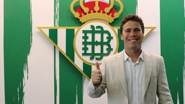 Rubi fue presentando como nuevo DT del cuadro andaluz