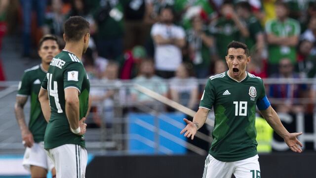 Andrés Guardado y Chicharito en un partido de la Selección Mexicana