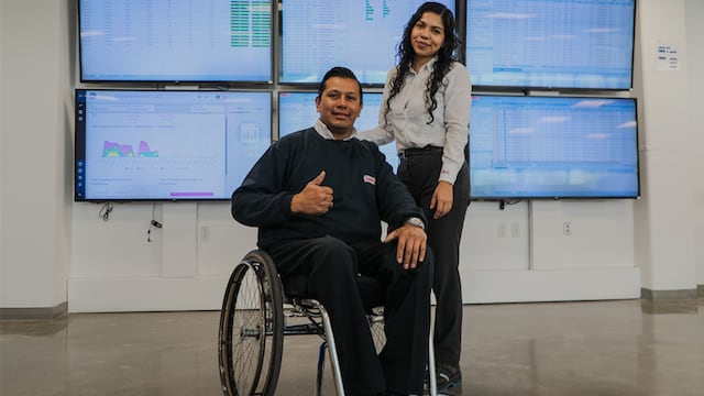 Diversidad que transforma: Grupo Bimbo recibe distintivo por impulsar la inclusión laboral de personas con discapacidad