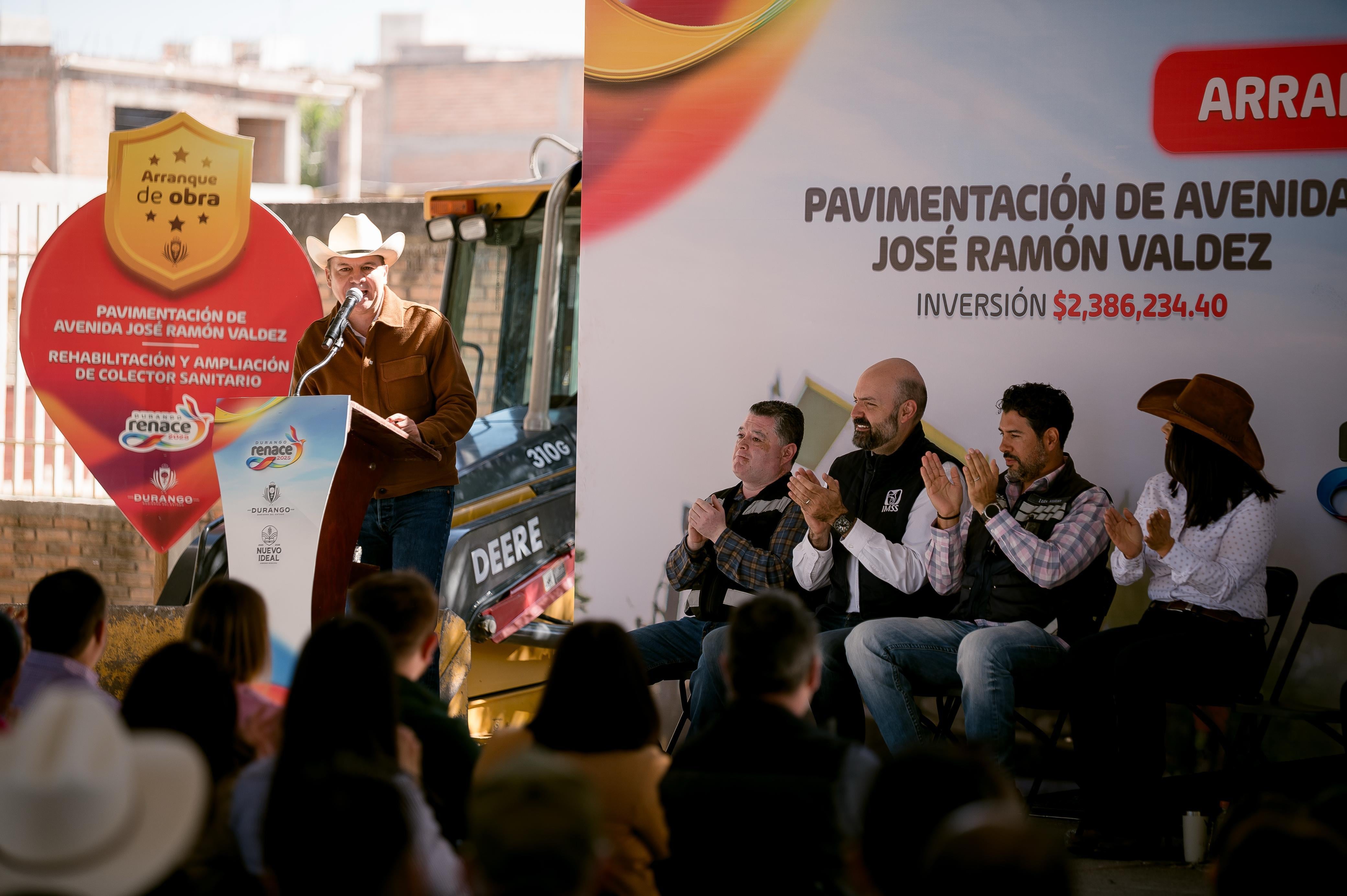 Gobierno de Durango impulsa pavimentación, drenaje y techos escolares