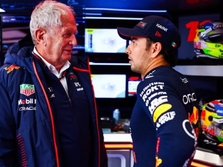 Helmut Marko en contra de Checo Pérez
