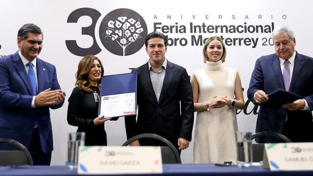 Samuel García y Mariana Rodríguez en la inauguración de la Feria Internacional del Libro Monterrey 2022