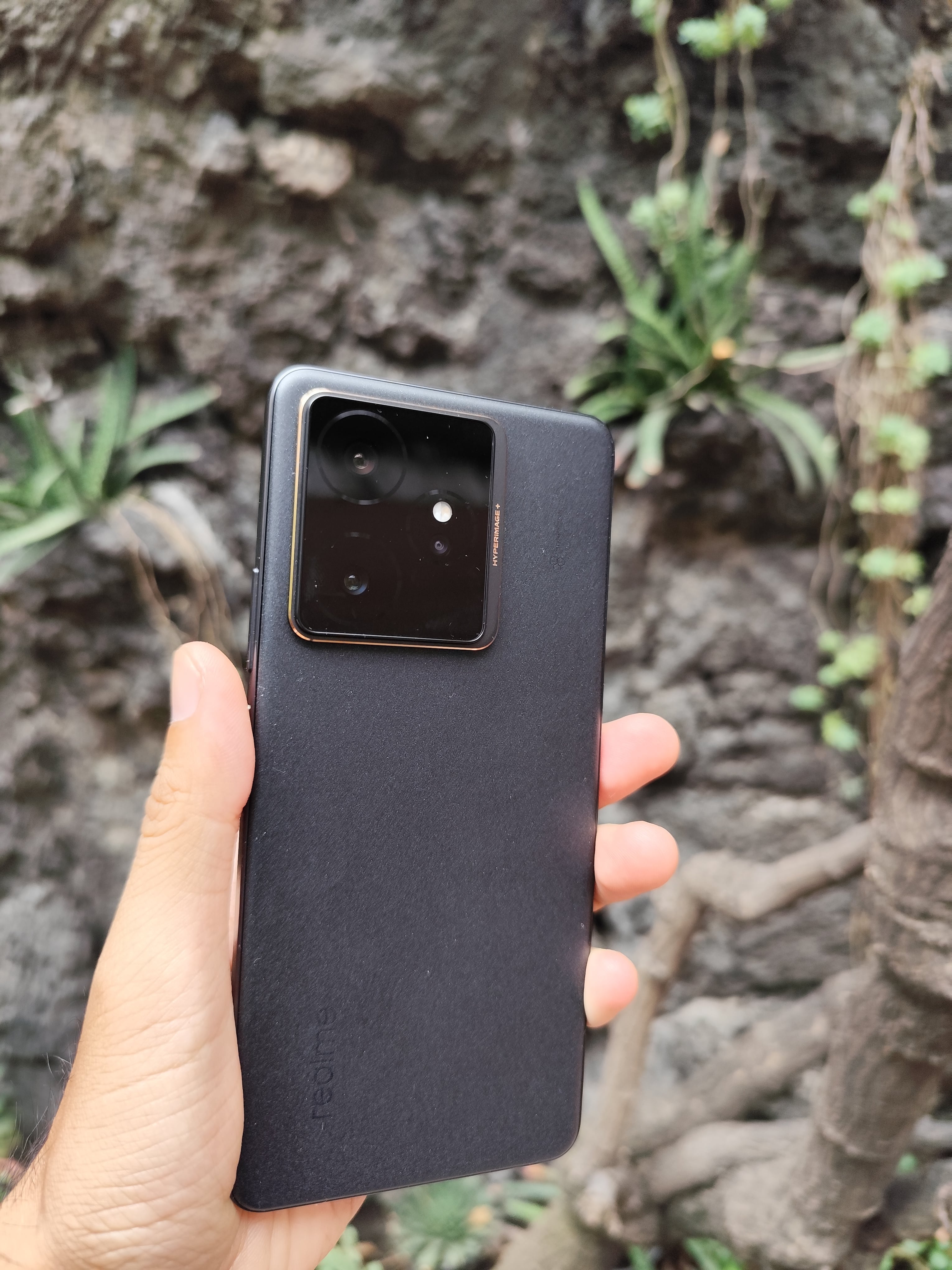 Diseño Realme GT7