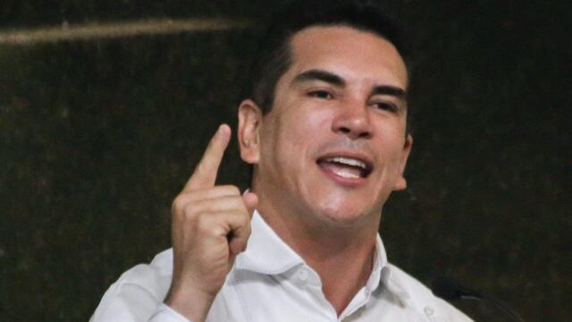 Alejandro Moreno, gobernador de Campeche