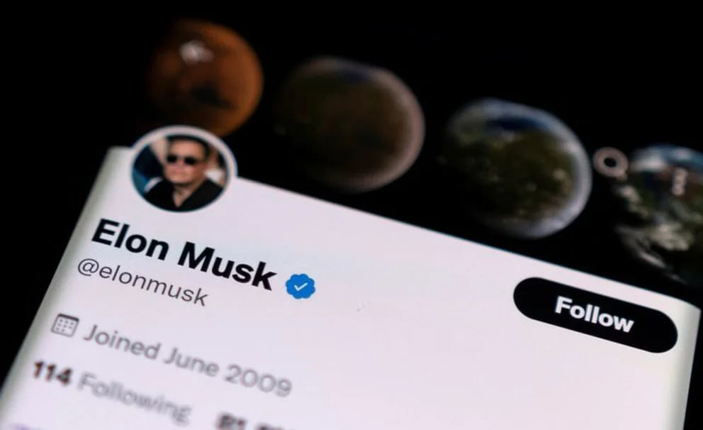 Elon Musk compra Twitter