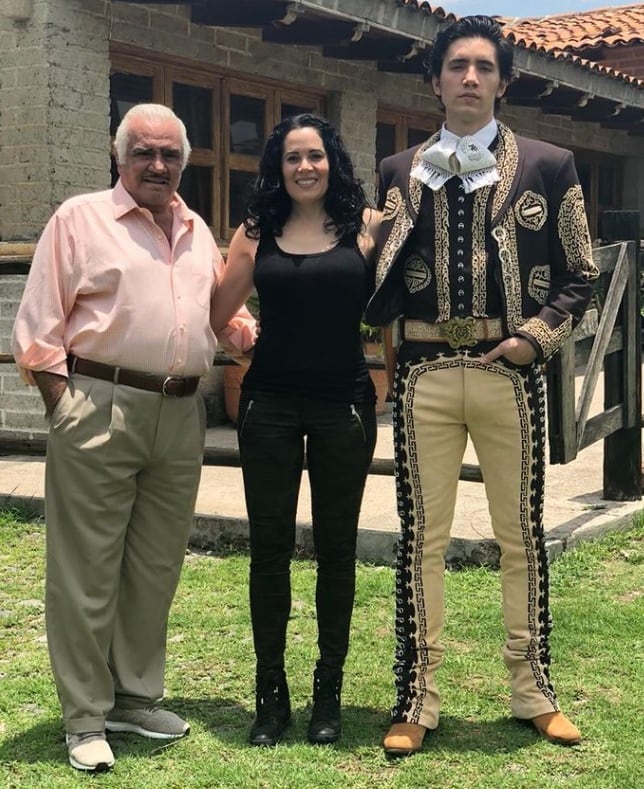 América Guinart, Alex y Vicente Fernández