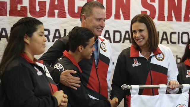 Atletas y gobernador