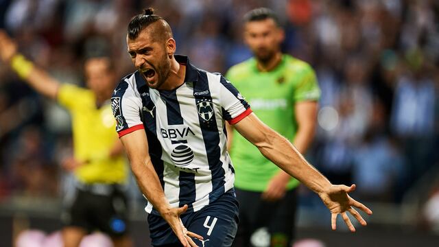 Nico Sánchez en un partido de Rayados
