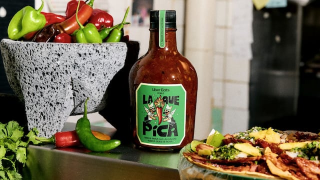 “La que Pica” facilita identificar las salsas más bravas en taquerías de la CDMX.