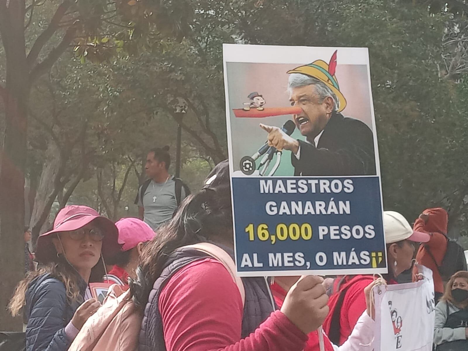 Maestros protestan en CDMX