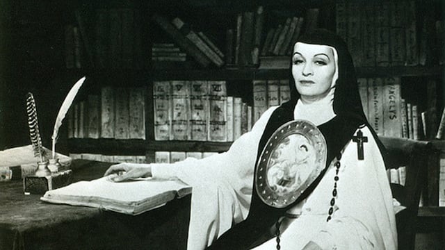 Andrea Palma como Sor Juana Inés de la Cruz.