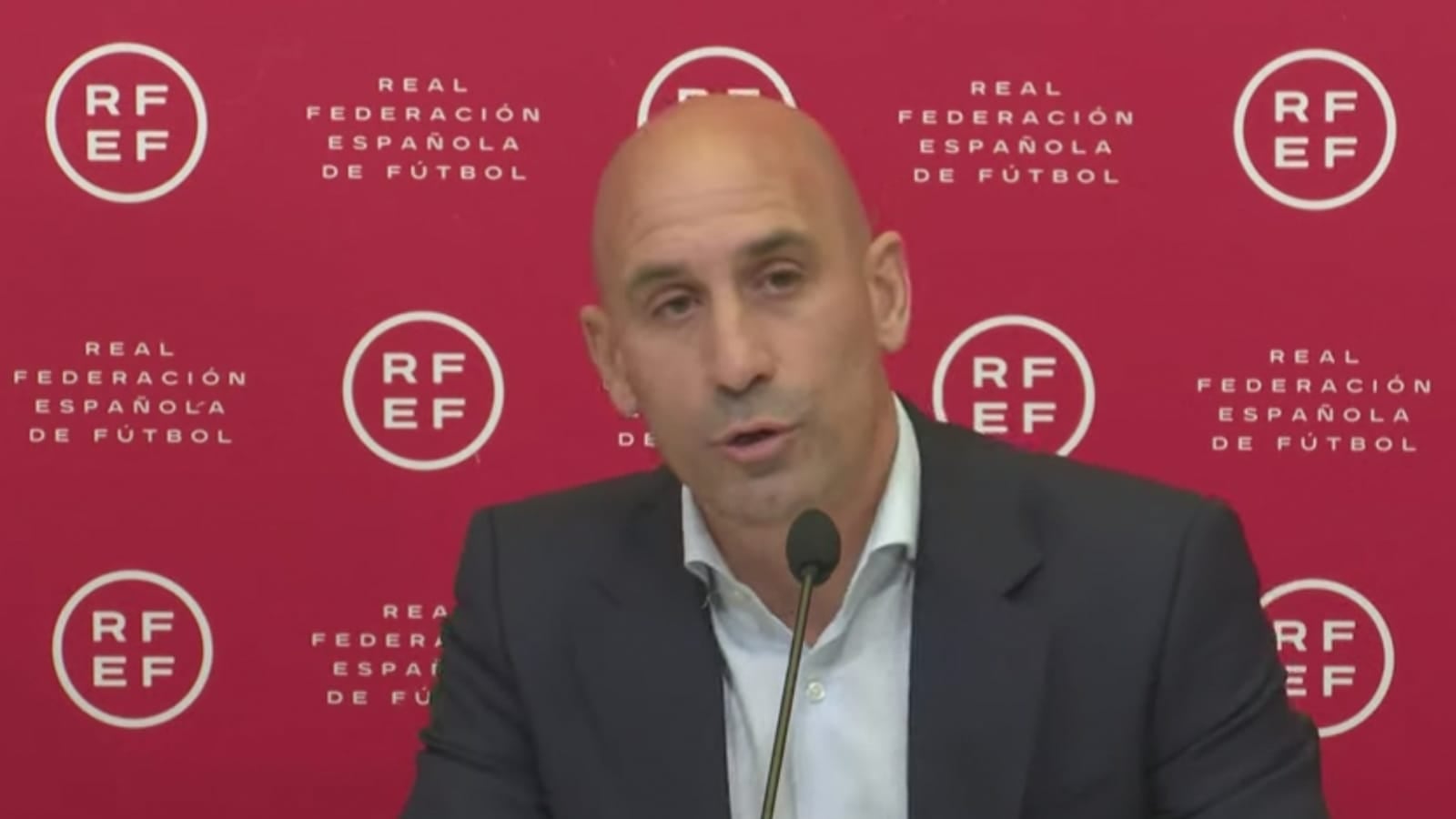 Luis Rubiales anunciará su renuncia tras beso a Jennifer Hermoso