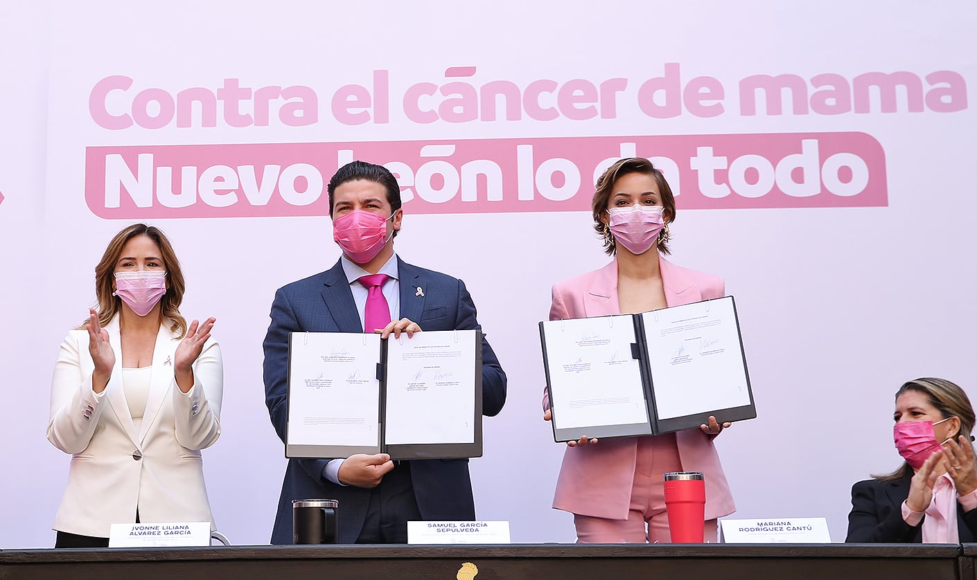 Samuel García y Mariana Rodríguez