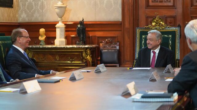 AMLO se reunió con el financiero estadounidense Larry Fink