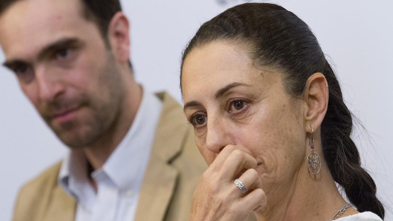 Sheinbaum se compromete a dar justicia en muerte de estudiante de CCH Oriente