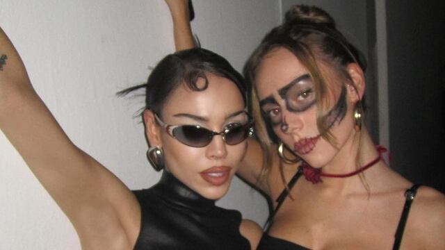 Danna Paola se reencuentra con Ester Expósito.