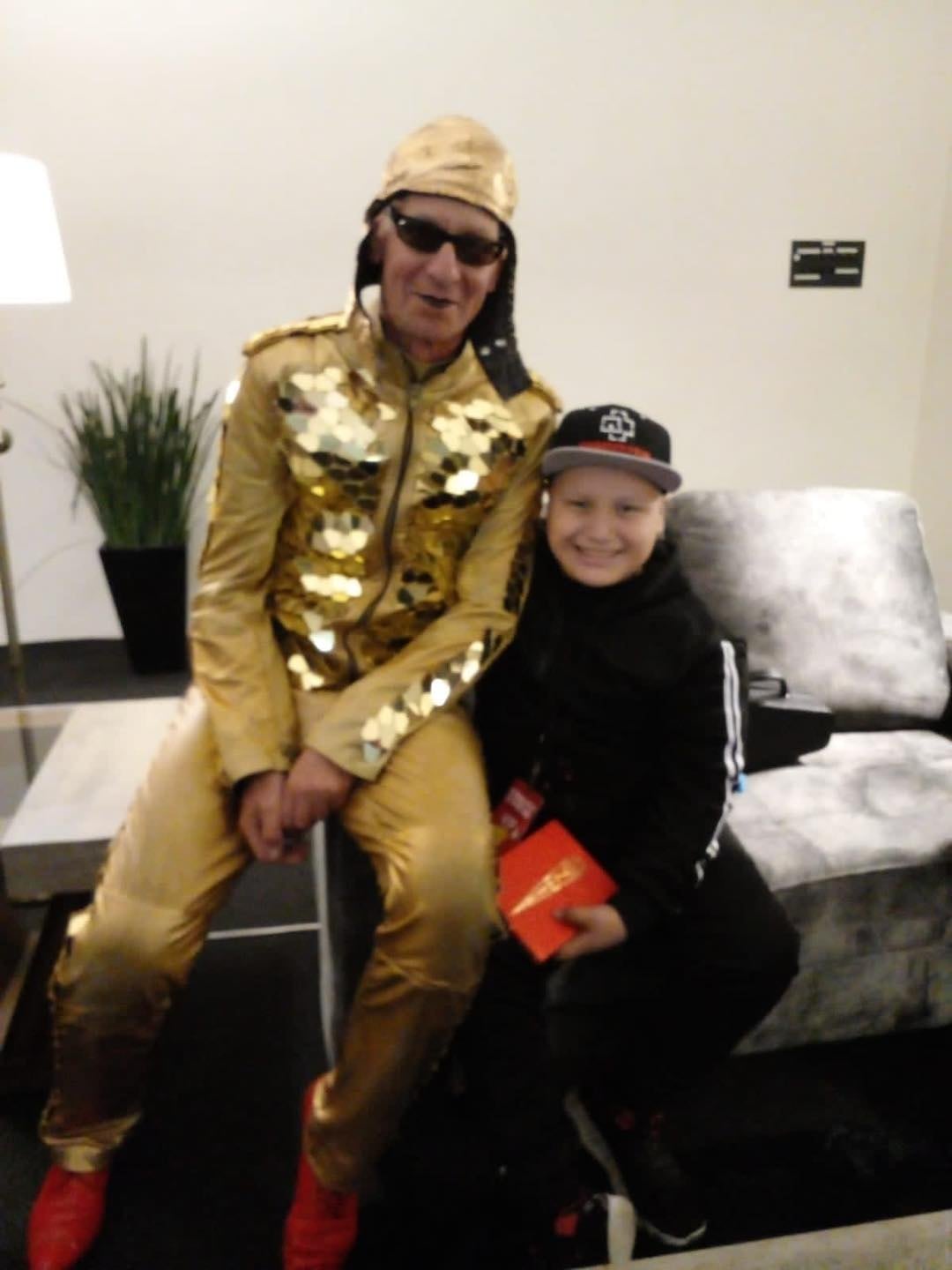Diego, el niño con cáncer que conoció a Rammstein
