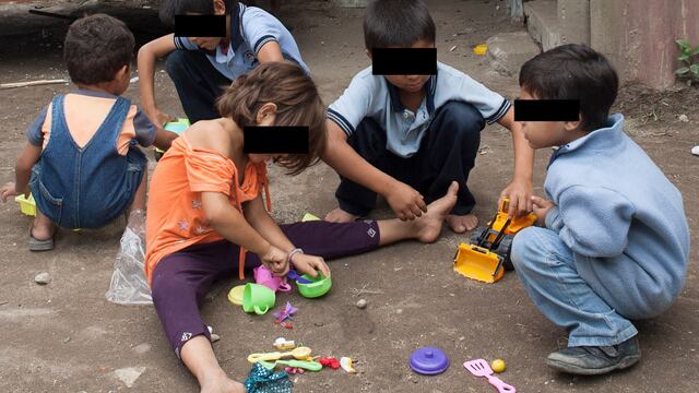 Imagen de archivo de unos niños jugando en Tabasco
