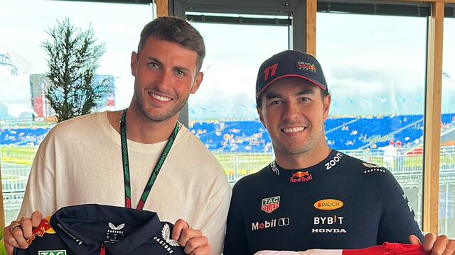 Santi Giménez y Checo Pérez