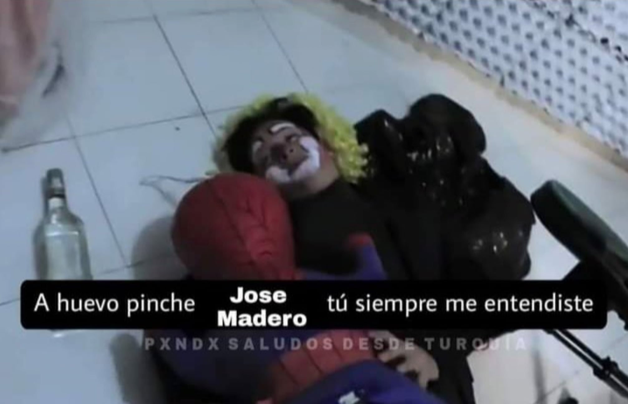 Meme por disco de José Madero