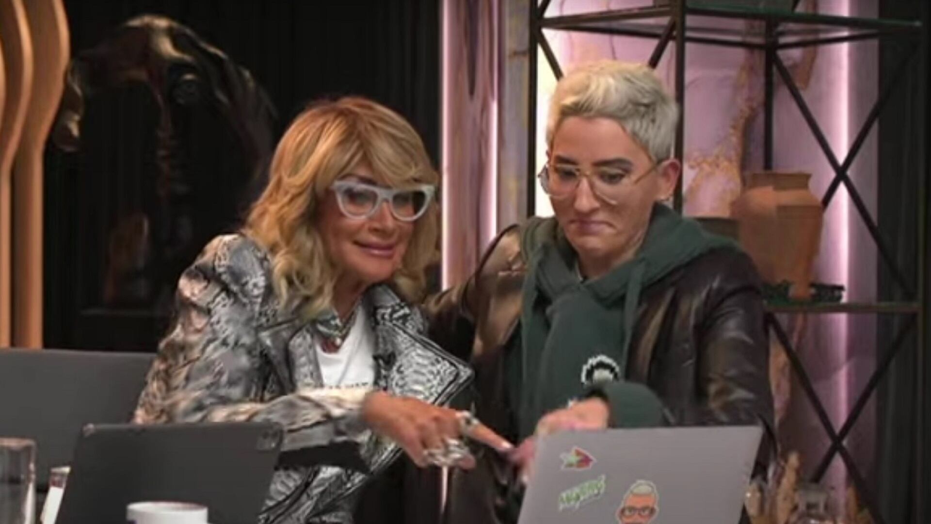 Así reaccionó Adela Micha al ver las ‘perlas’ de Babo del Cartel de Santa