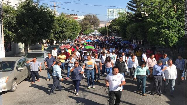Trabajadores de organismos descentralizados