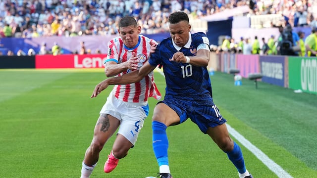 Kylian Mbappé durante el partido entre Paraguay y Francia en el Mundial 2026