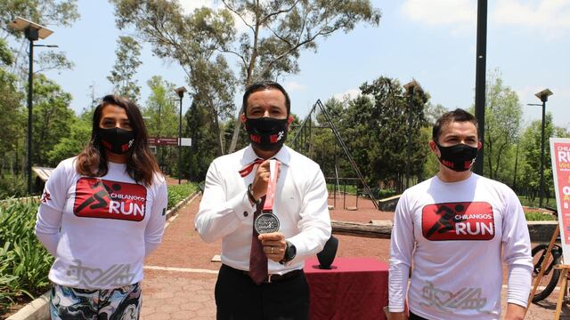 Víctor Hugo Romo de Vivar Guerra.